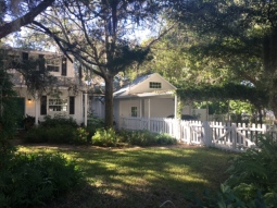 White-Picket-Fence-Cottage-Sarasota-Location-4908.jpg